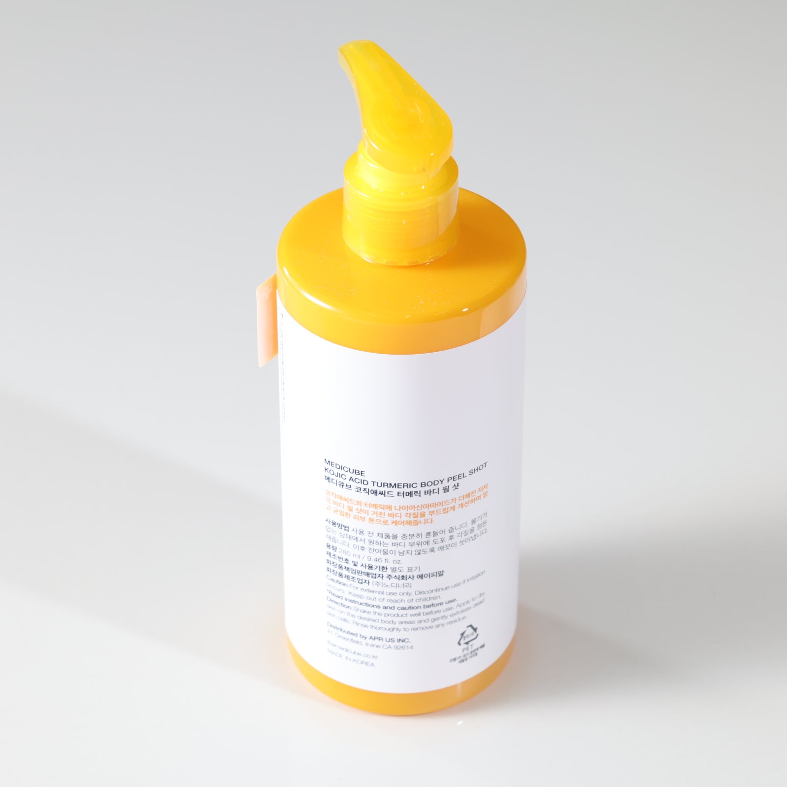 MEDICUBE Kojic Acid Tumeric Body Peel Shot 280ml