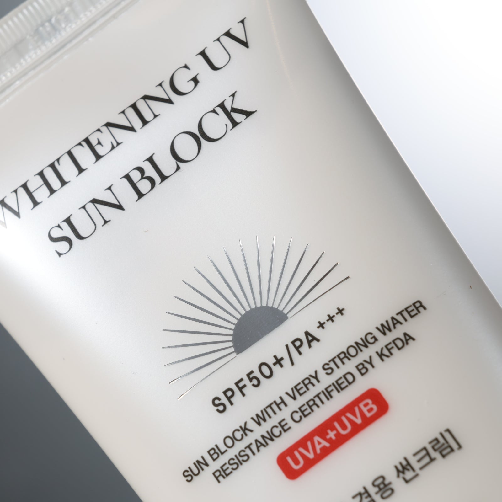 JIGOTT Whitening UV Sun Block 70ml (SPF50+ PA+++)