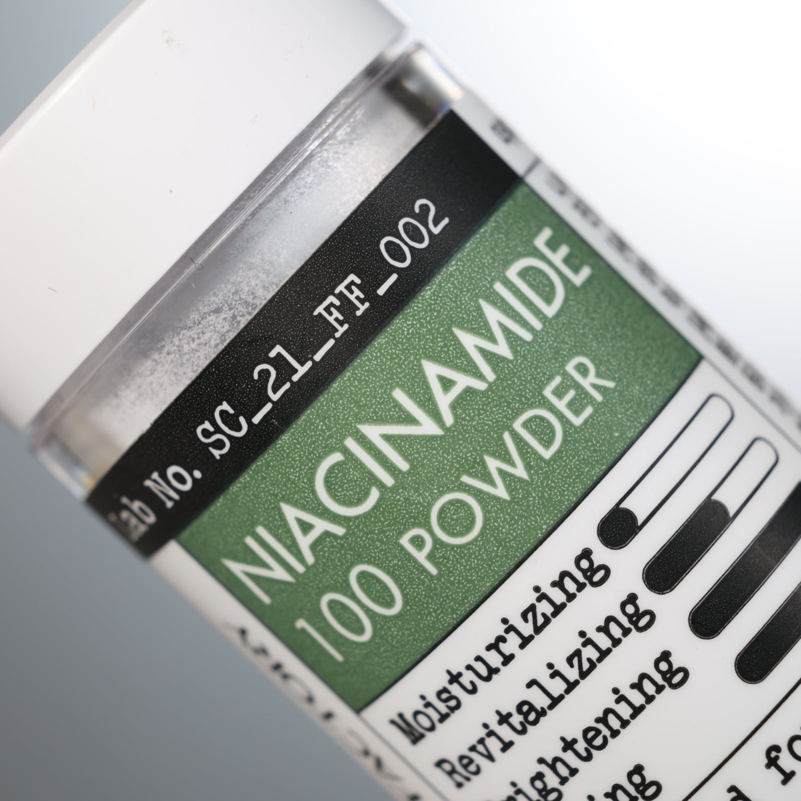 DERMA FACTORY Niacinamide 100 Powder - 7g