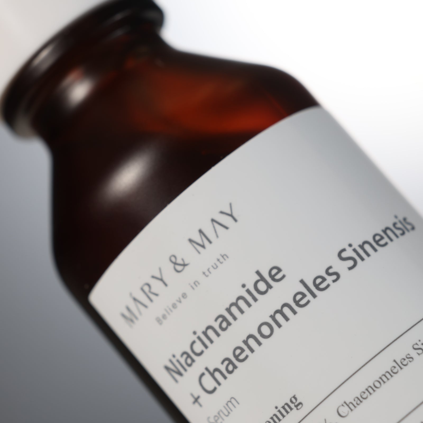 MARY & MAY Niacinamide + Chaenomeles Sinensis Serum 30mL