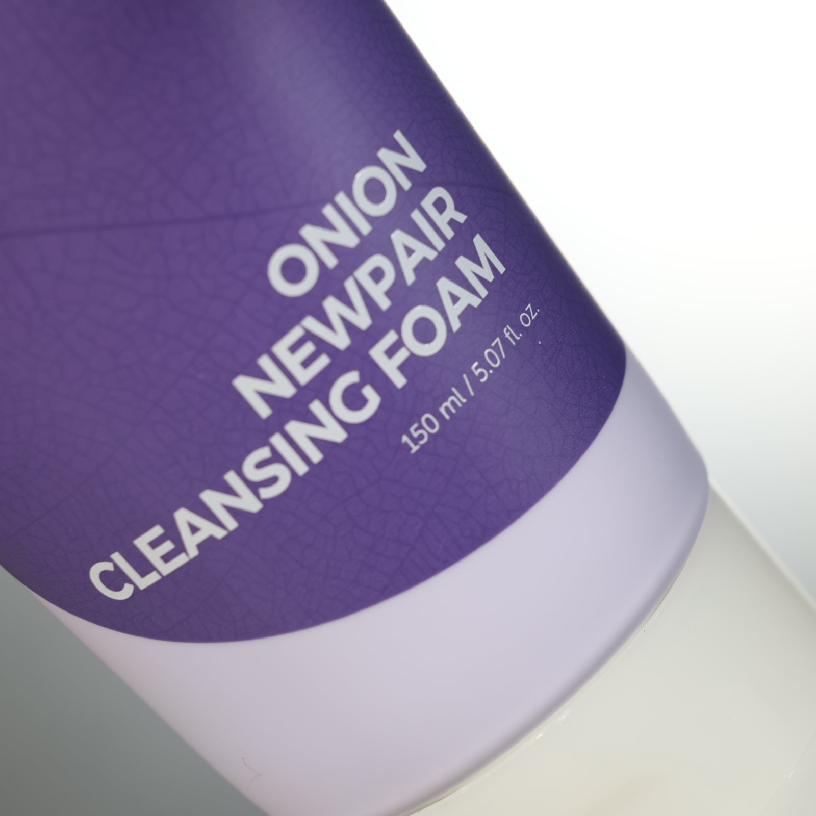 ISNTREE Onion Newpair Cleansing Foam 150mL