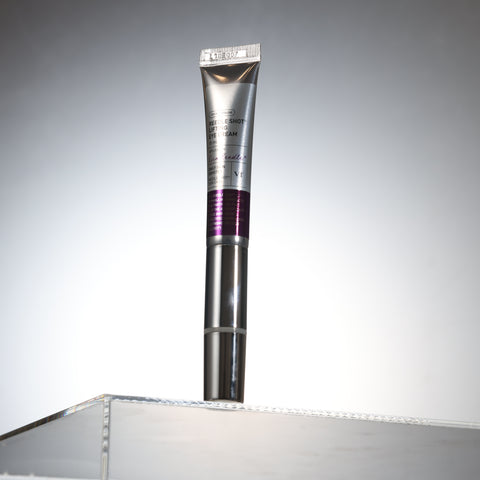 VT Reedle Shot Lifting Eye Cream 15ml