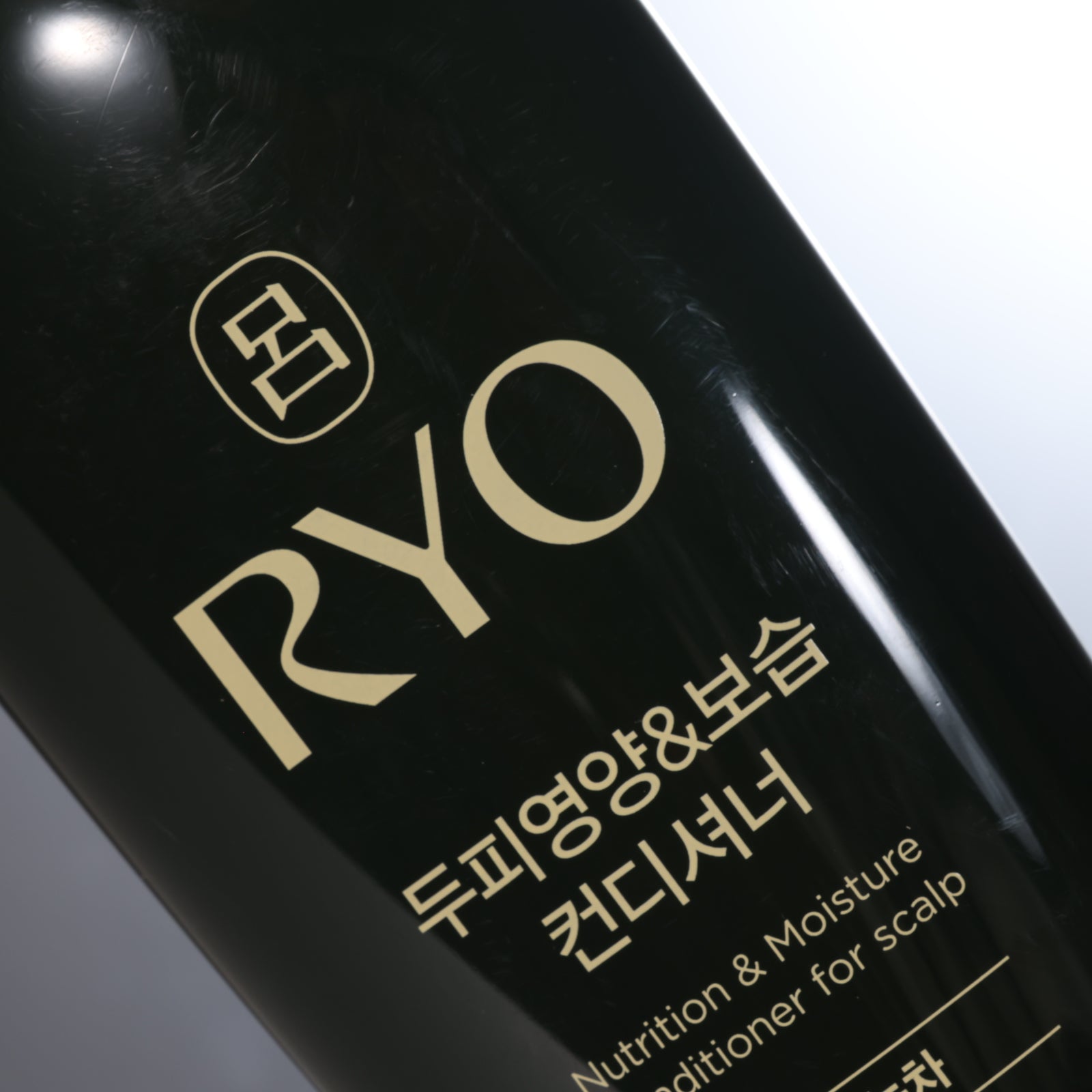 RYO Nutrition & Moisture Conditioner For Scalp 400ml
