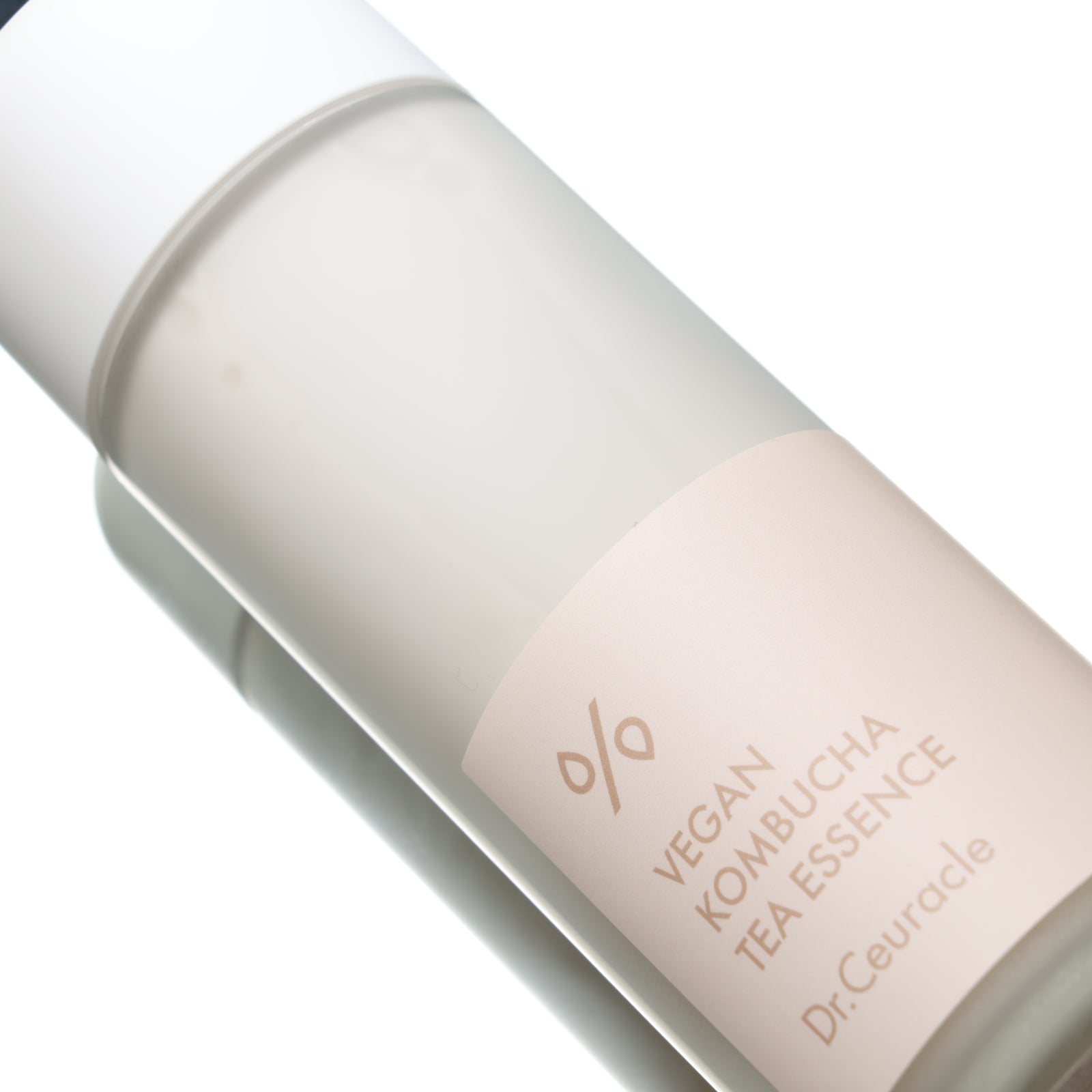Dr.Ceuracle Vegan Kombucha Tea Essence 150ml