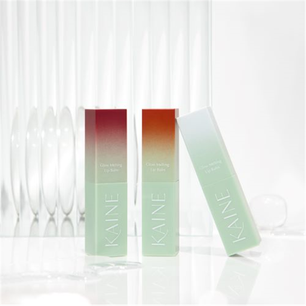 KAINE Glow Melting Lip Balm 3.7g