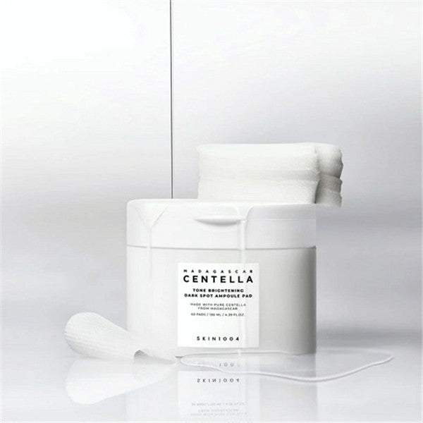 SKIN1004 Madagascar Centella Tone Brightening Dark Spot Ampoule Pad 130ml